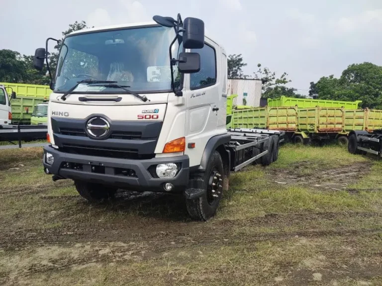 Harga dan Spesifikasi Hino FL 280 JW